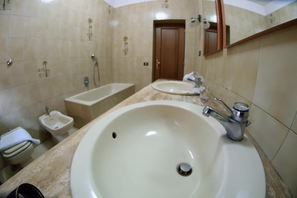 Hotel Fidene Roma Exterior foto